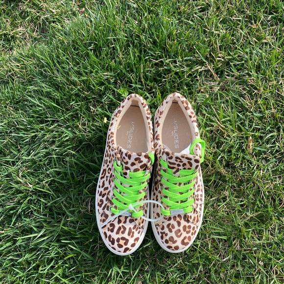 - Jslide NYC NEON HIPPIE CALF SKIN WEDGE SNEAKERS SIZE 7New - Picture 6 of 10